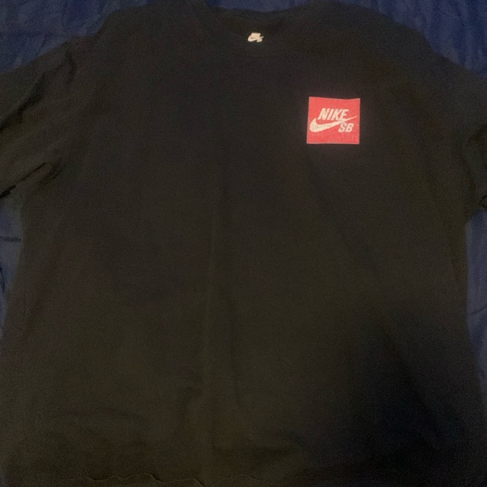 Nike SB shirt